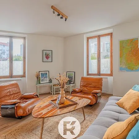 Garden In The City - Train Station/city Center Apartment