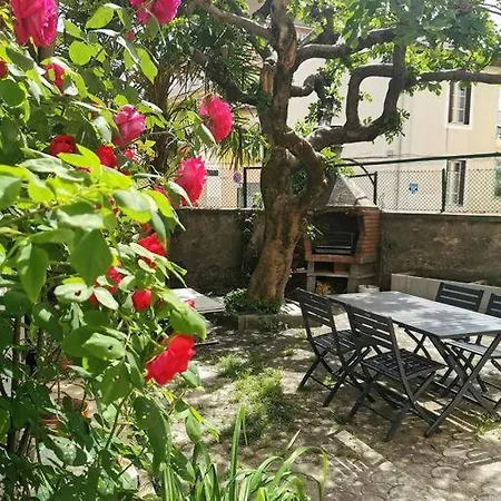 Garden In The City - Train Station/city Center Διαμέρισμα Γκρενόμπλ